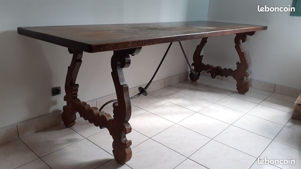 Une table en bois avec Fermeture forg� 100 Lamotte-Beuvron (41)