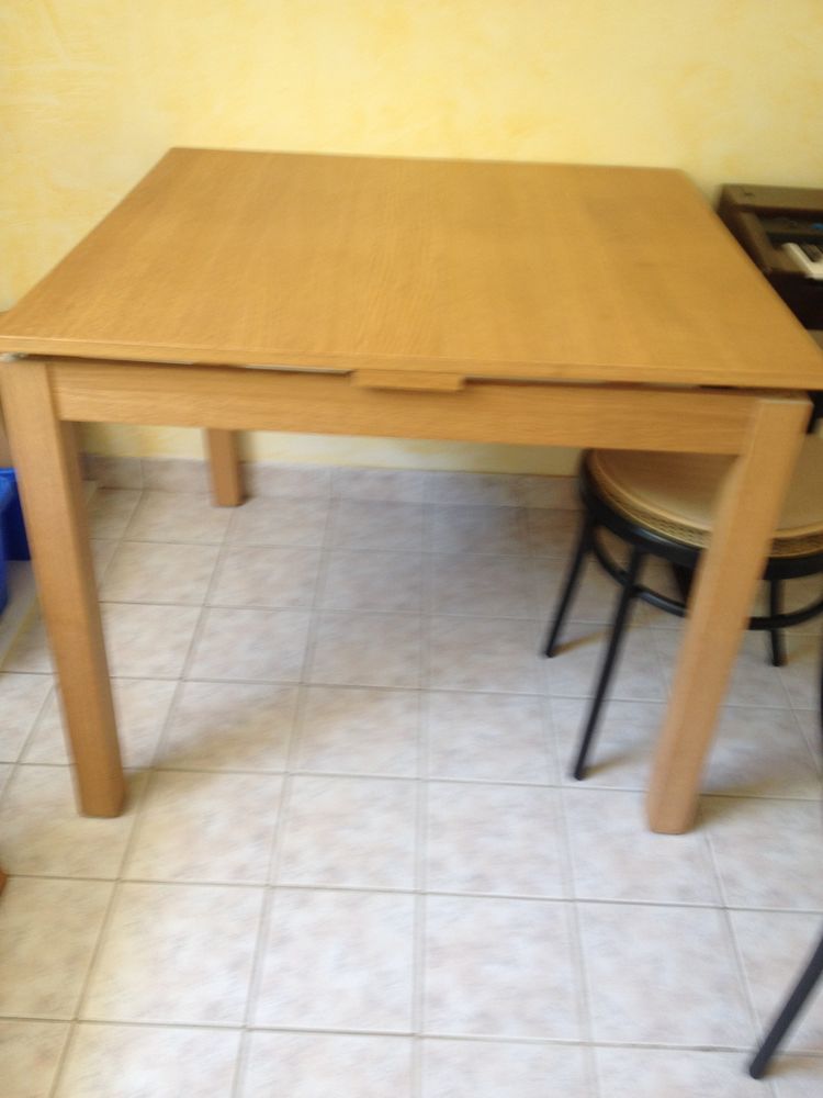 table bois + 4 chaises bistrot 110 Mennecy (91)