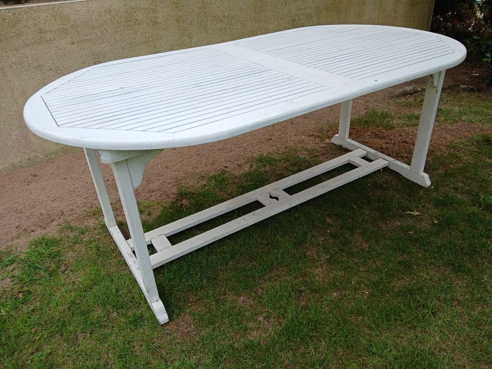 Table bois exotique 40 Ingrandes (49)