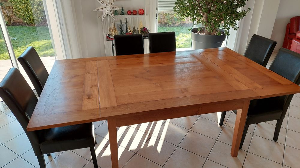 Table en bois exotique extensible 650 Cholet (49)