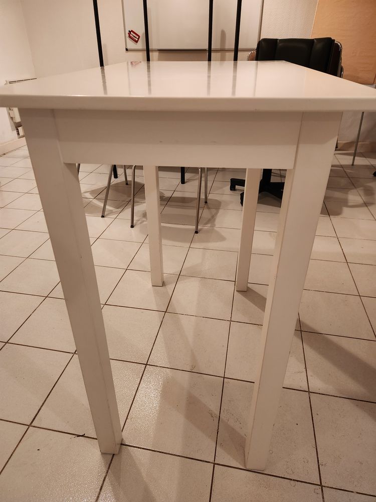 TABLE BOIS HAUTE TRES BON ETAT 0 Toulouse (31)