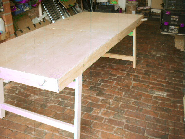 table en bois  henri59 120 La Chapelle-d'Armenti�res (59)