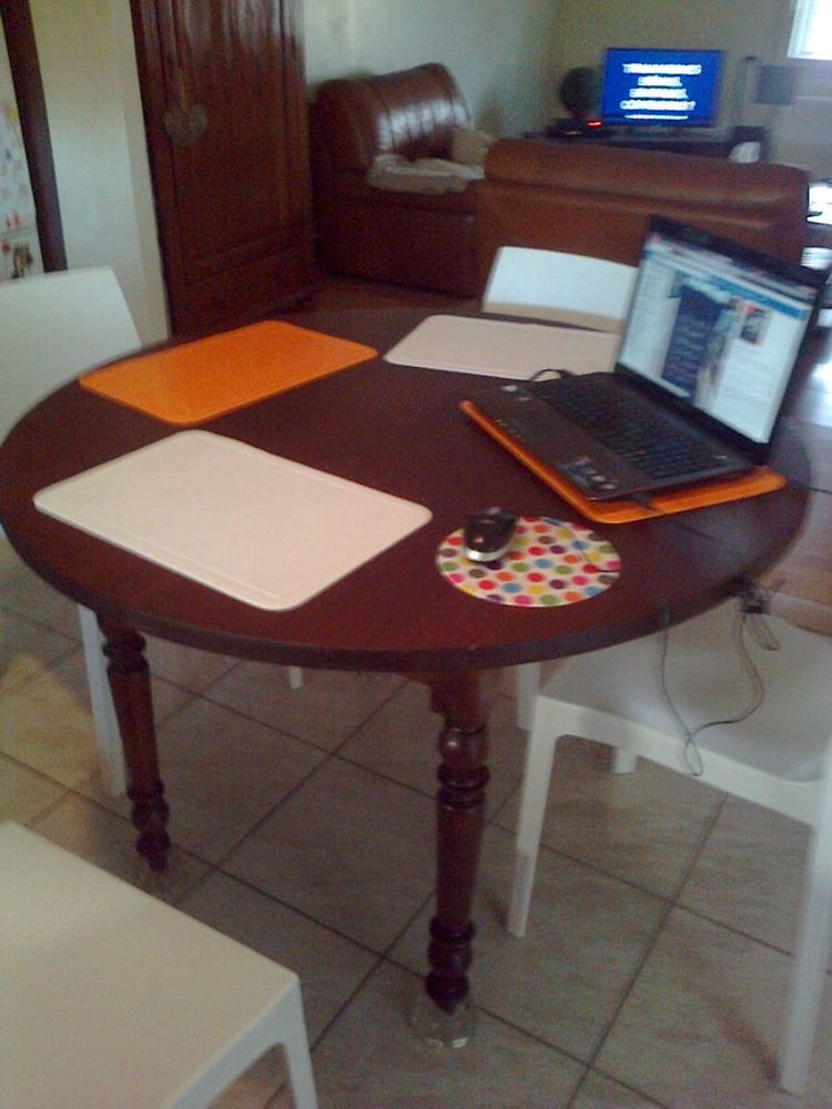 table bois massif 115cm 0 Libourne (33)