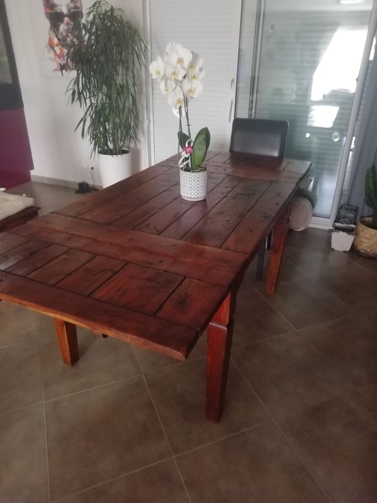 Table bois massif 325 Septeuil (78)