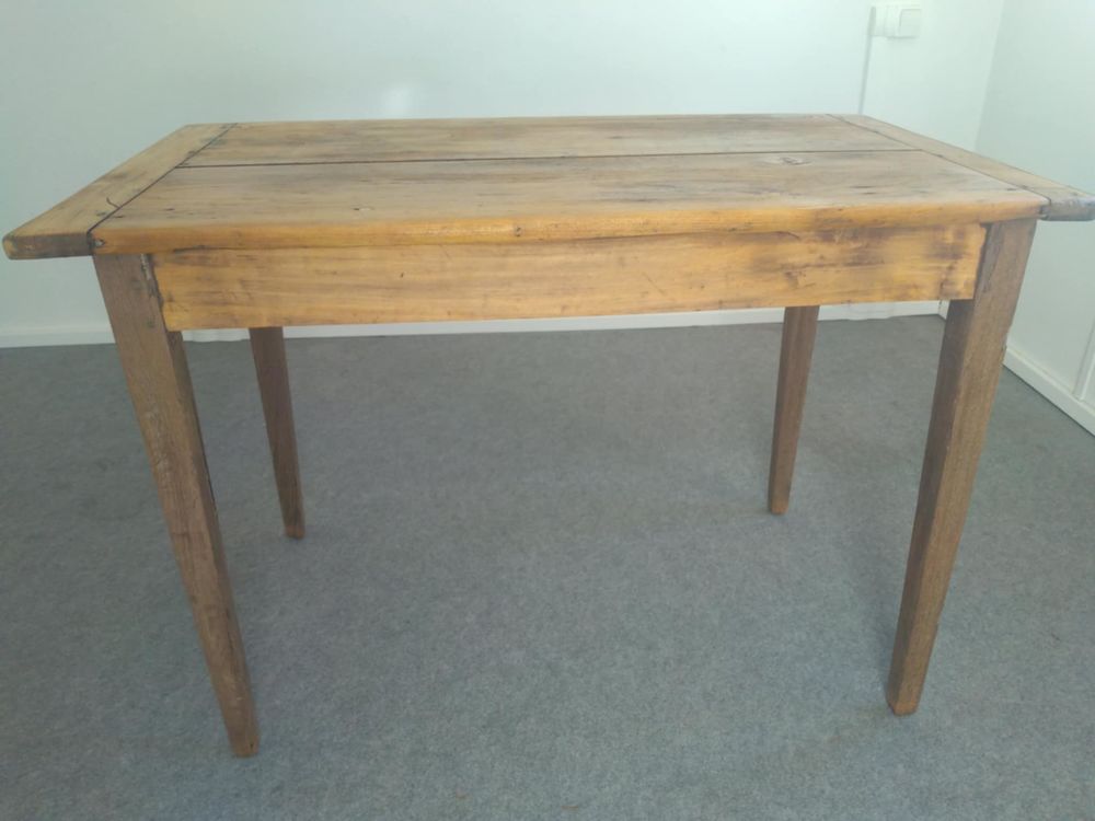 Table en bois r�nov�e 90 Foix (09)