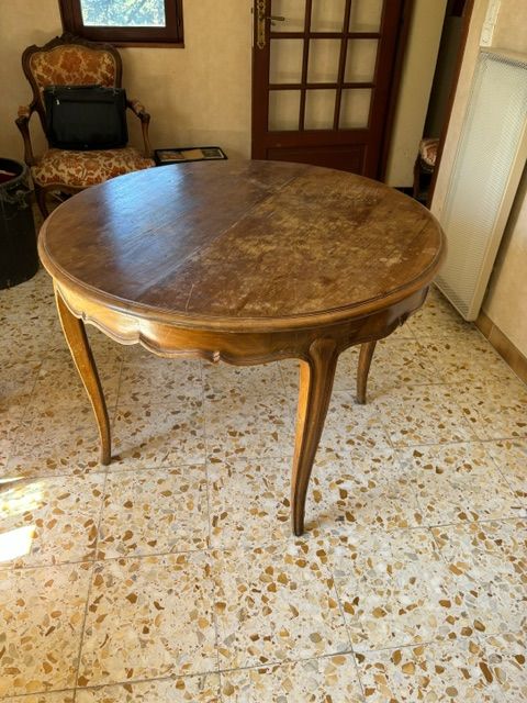 TABLE BOIS RONDE 50 Aubagne (13)