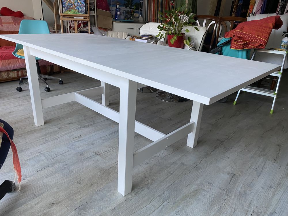 Table en bois 40 Saint-Jean-d'Illac (33)