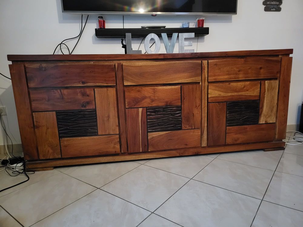 Table + buffet en bois massif d'acacia 750 Itteville (91)