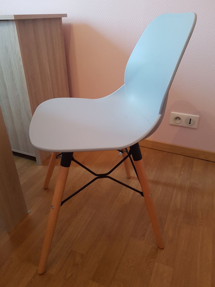 Table,buffet et 4 chaises 500 Montaut (24)