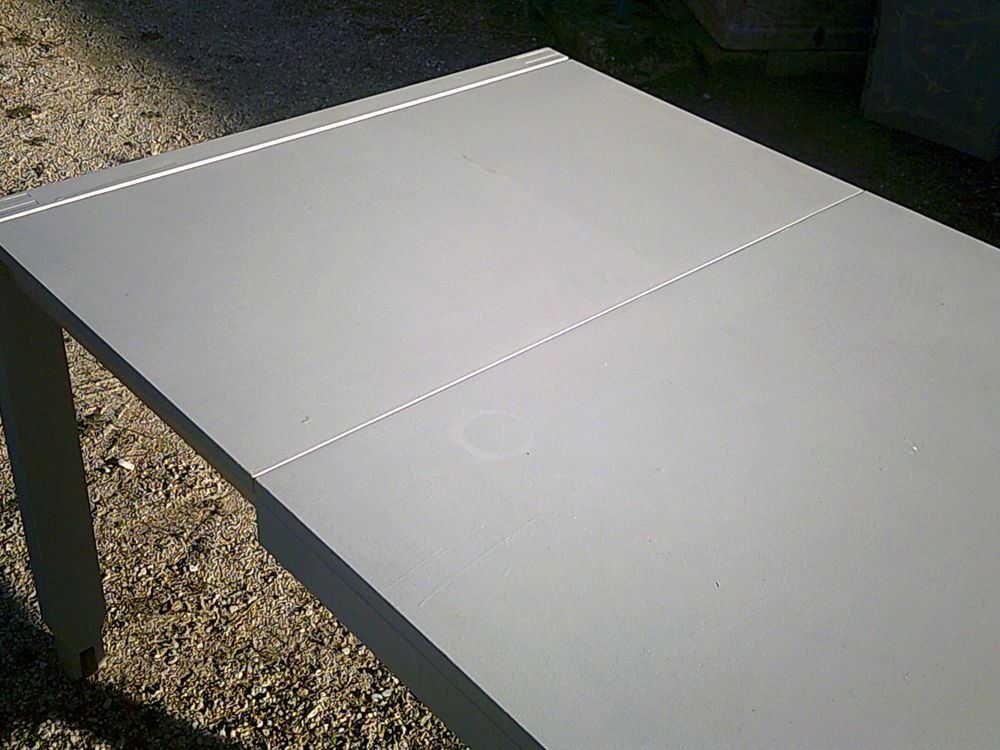 table de bureau.& autres 100 Taillades (84)