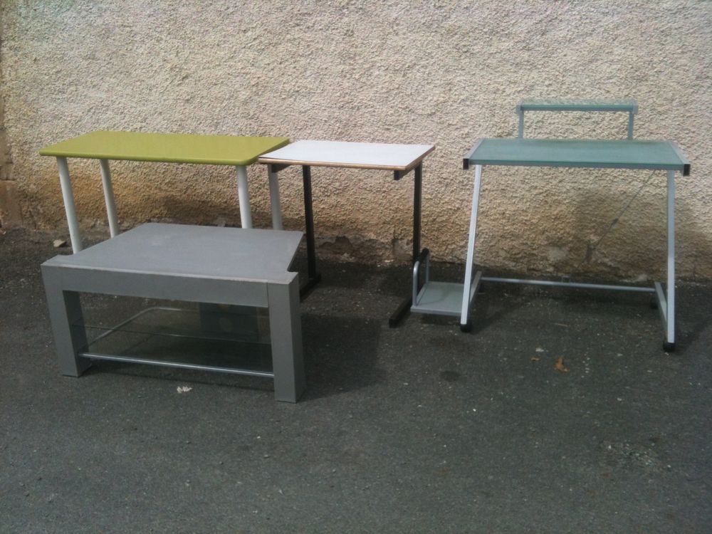 Table /bureau/ordinateur 25 Castres (81)