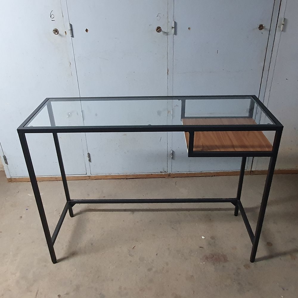 table bureau en verre 25 Saint-Philbert-de-Grand-Lieu (44)
