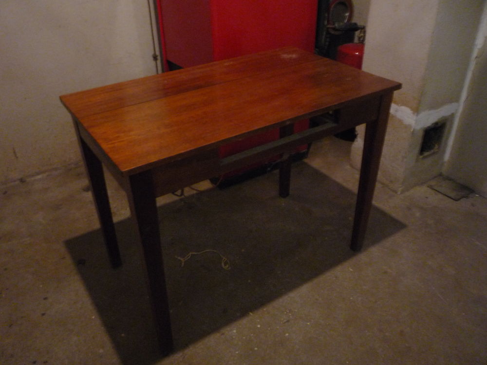 Table/bureau 25 Castres (81)