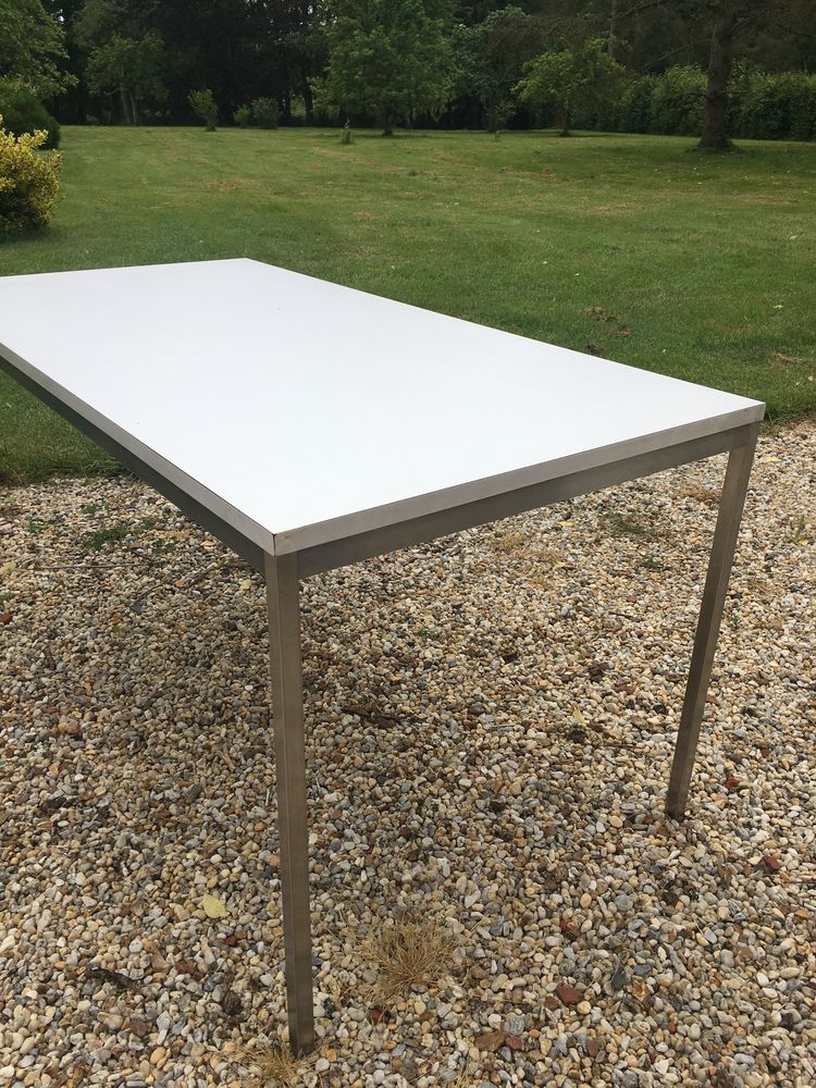 TABLE  de bureau 85 Courbevoie (92)