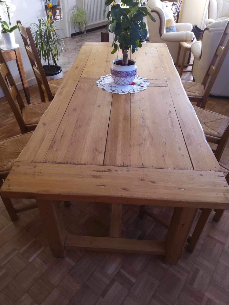 Table campagnarde ch�ne clair 1000 Parthenay (79)