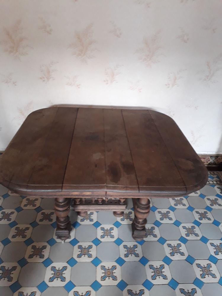 Table carr� style Henri ll 50 Mar�uil (62)