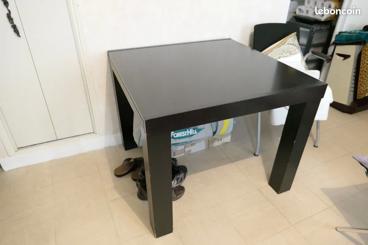table carr�e bois noir laqu� bon �tat 92x92 , 0 Paris 10 (75)