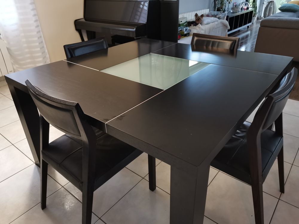 Table Carr�e salle � manger Weng� 280 Nieppe (59)