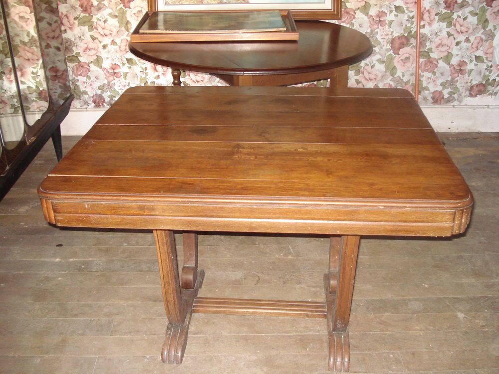 Table carr�e 40 Montlandon (52)