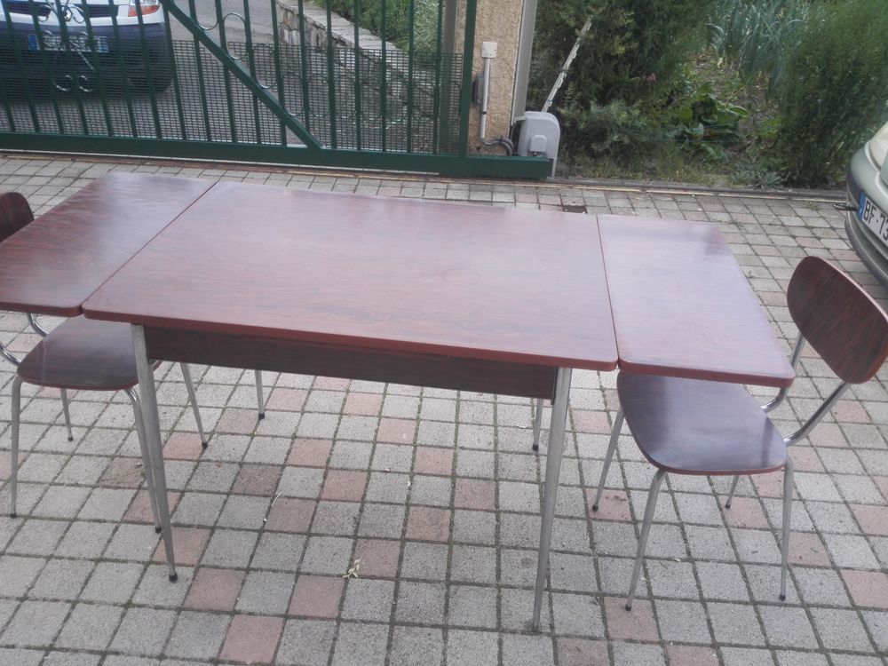 table chaise formica 80 Gap (05)