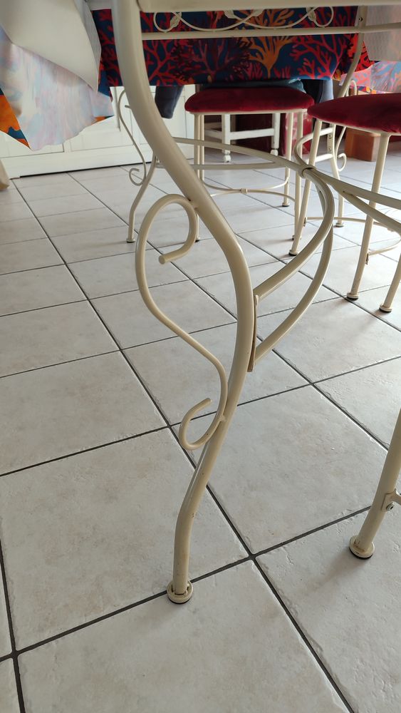 Table S � M  et chaises assorties 150 Saint-Lunaire (35)