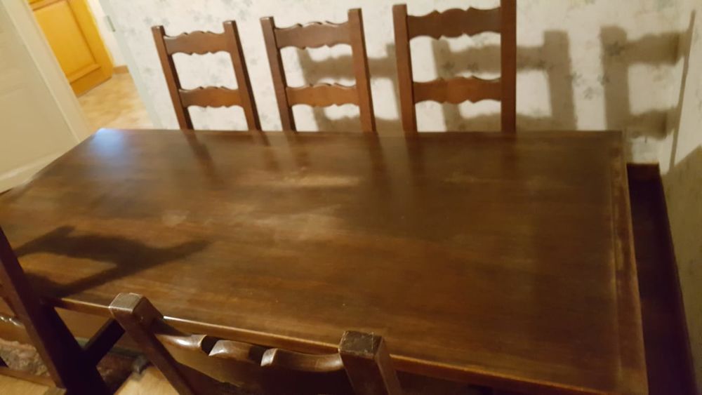 TABLE ET 6 CHAISES EN CH�NE MASSIF 120 Argenteuil (95)