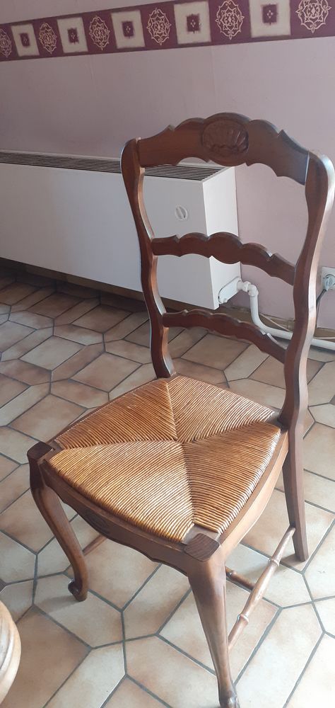 Table et 6 chaises  en ch�ne  marque Riskoff 200 Fl�ville-devant-Nancy (54)