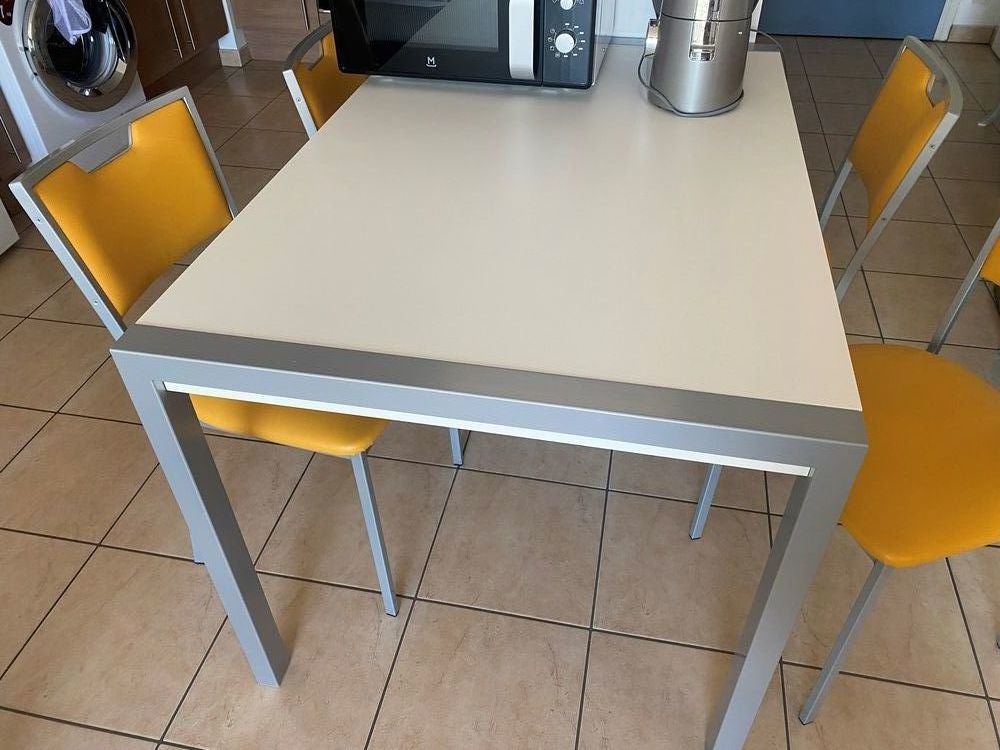 table et 4 chaises BO CONCEPT 150 Chamb�ry (73)