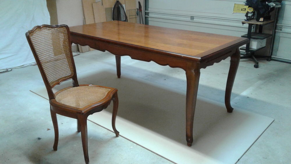 1 table et 6 chaises en merisier en bon �tat 0 Thair� (17)