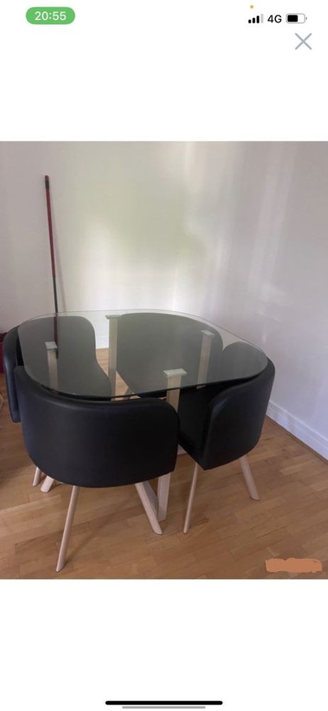 table + chaises 4 personnes 220 Ivry-sur-Seine (94)