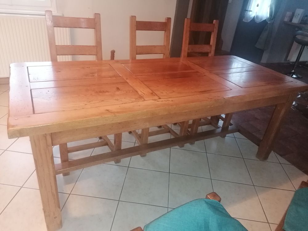 Table et Chaises de salle en bois massif 750 Nouvion (80)
