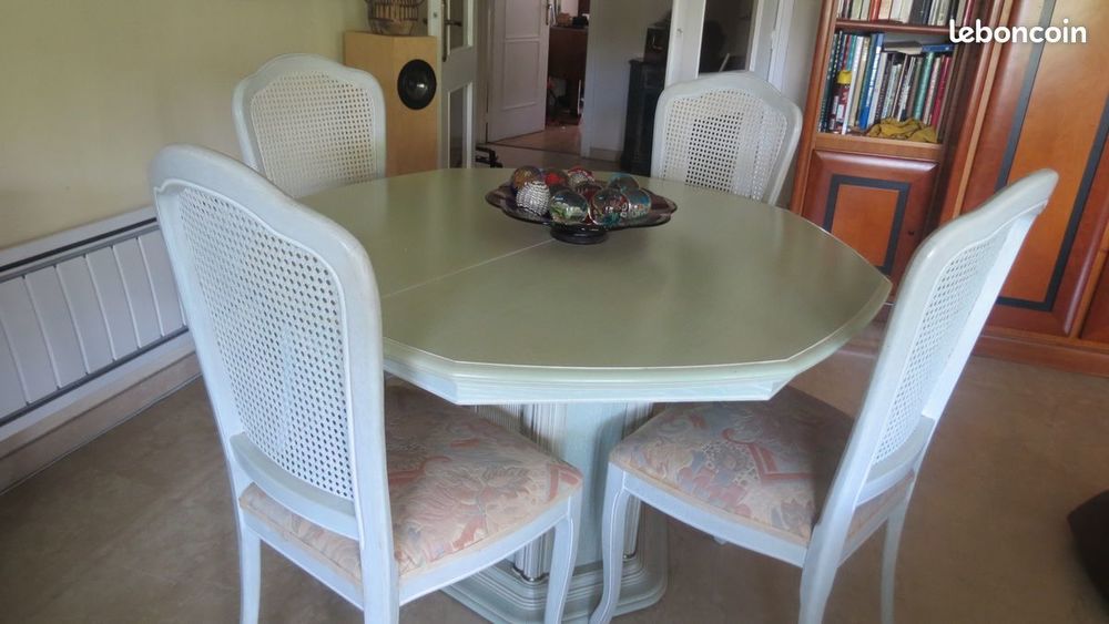 Table et chaises de salle � manger 450 Fontaines-sur-Sa�ne (69)