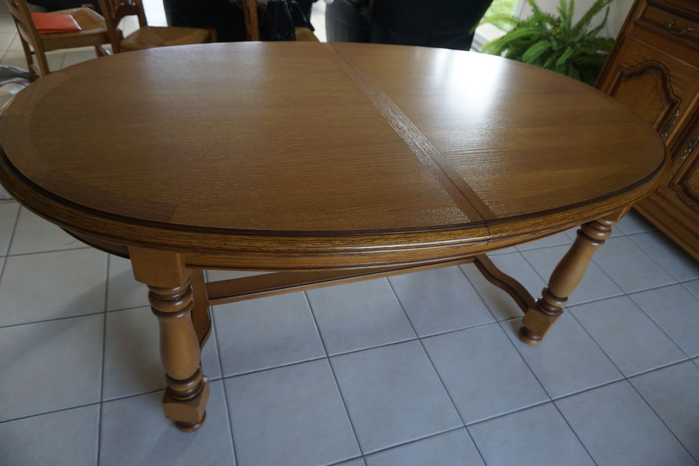 table+chaises 300 Ch�teaubriant (44)