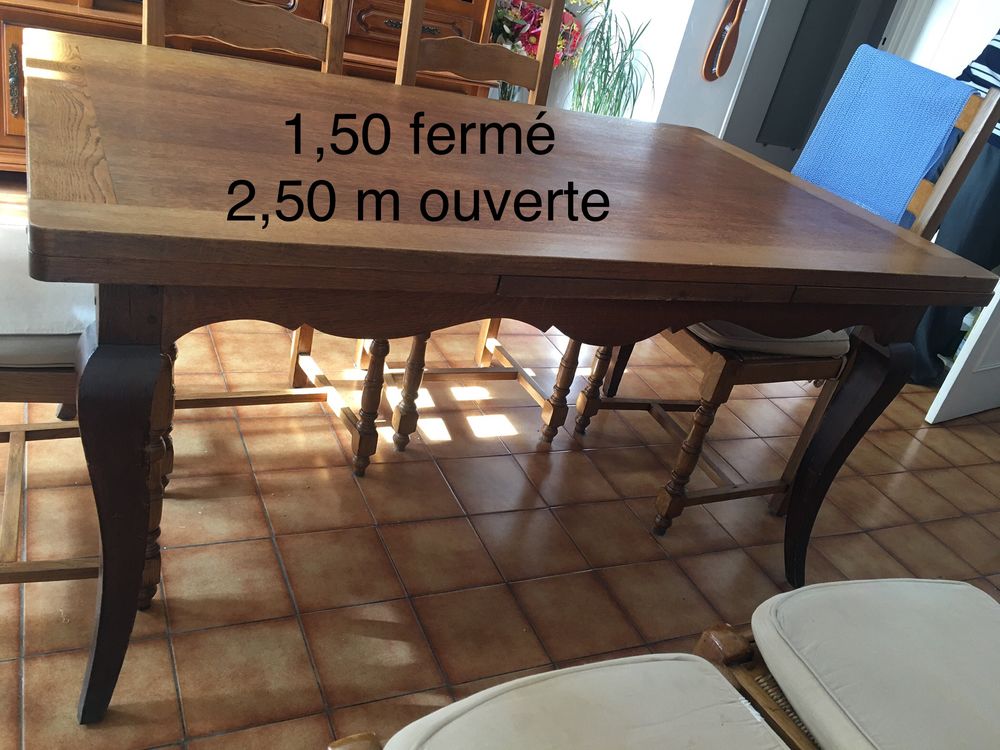 Table et six chaises 150 Franconville (95)