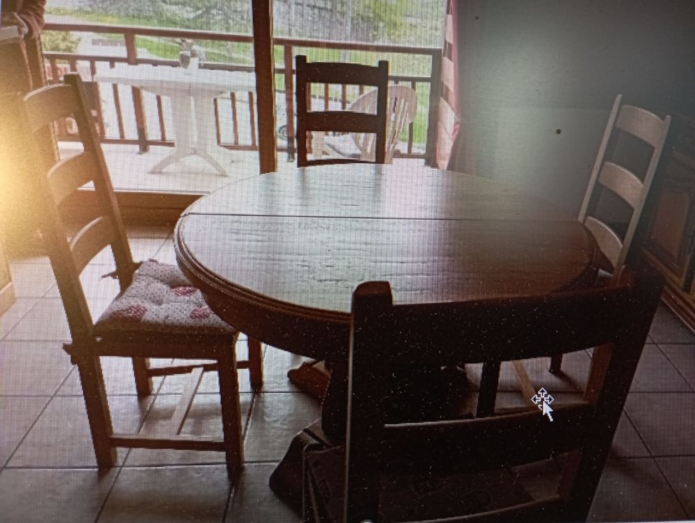 Table + chaises 300 Brian�on (05)