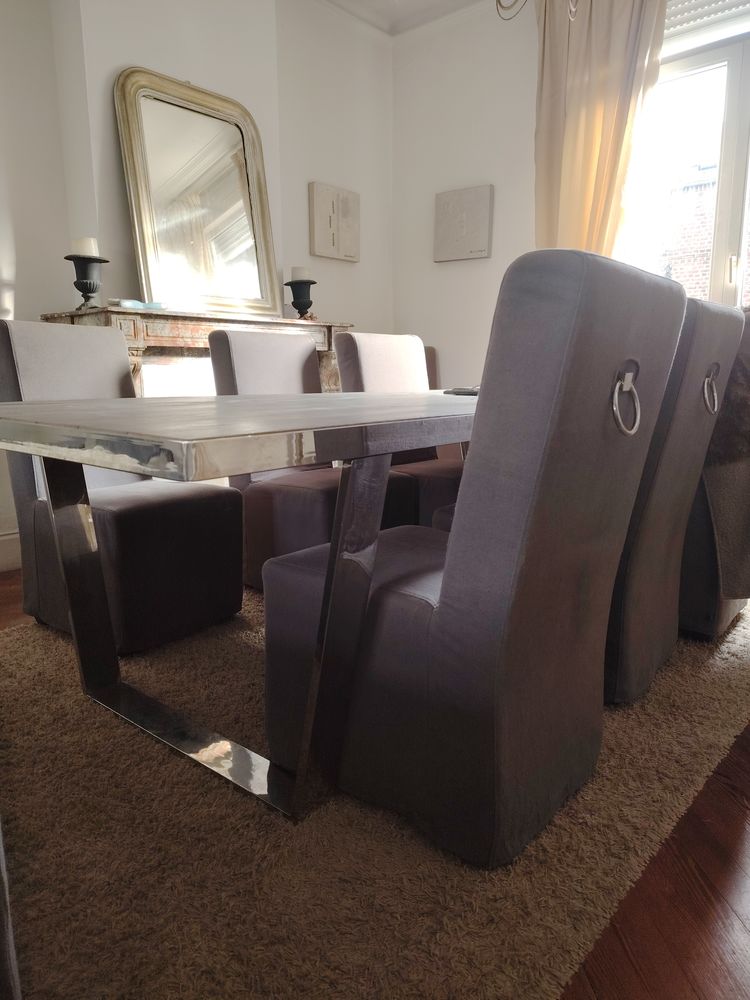 Table et chaises 800 Villereau (59)