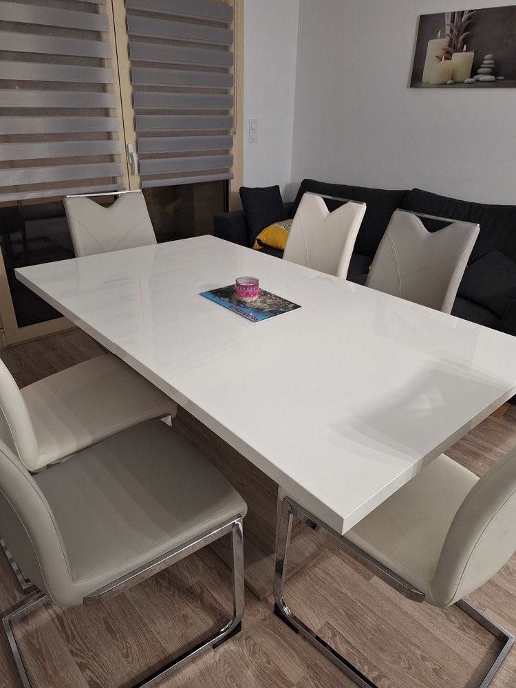 Table et chaises 250 Berck (62)