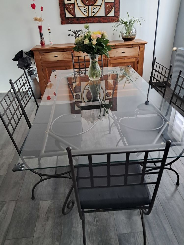 TABLE + 6 CHAISES 180 Sotteville-l�s-Rouen (76)