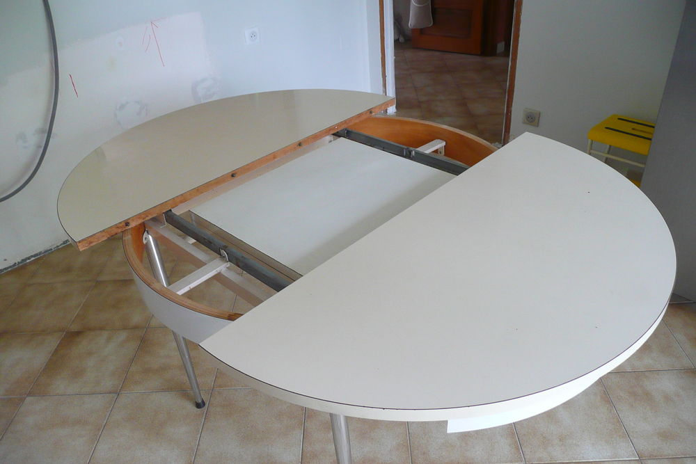 Table et chaises 130 Albi (81)