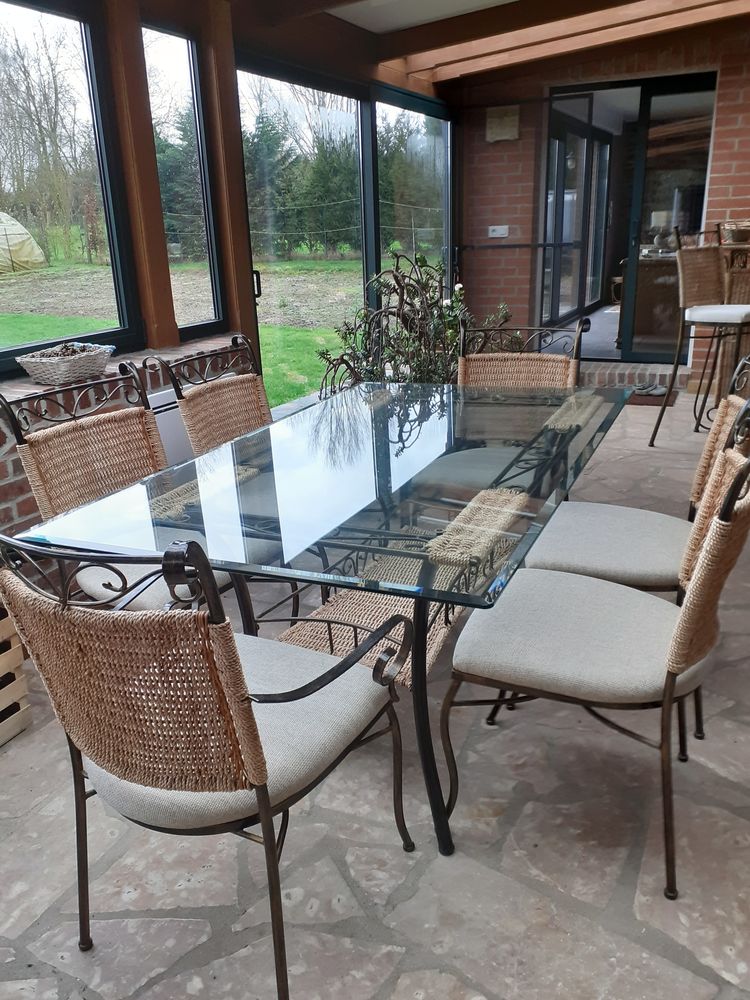 TABLE ET 6 CHAISES 450 Sercus (59)