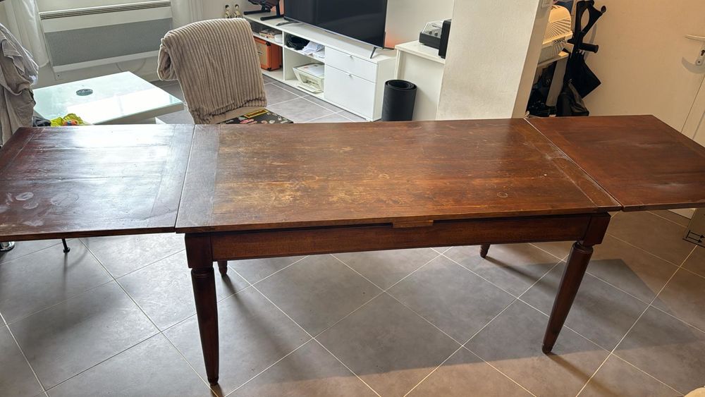 Table fin '800 en ch�ne avec extension 900 Beausoleil (06)