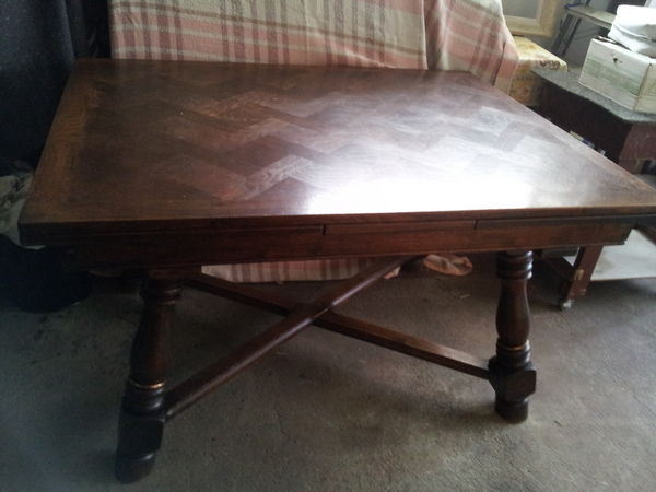 Table  ch�ne massif  avec rallonges  coulissantes 650 L'Ha�-les-Roses (94)