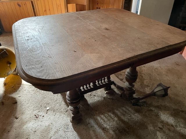 Table en ch�ne massif avec rallonge 150 Monflanquin (47)