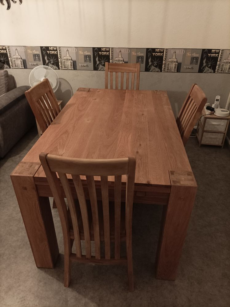 Table en ch�ne massif huil� longueur 150cm 650 Calais (62)