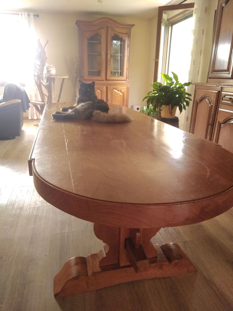 Table chene massif 350 Montr�jeau (31)