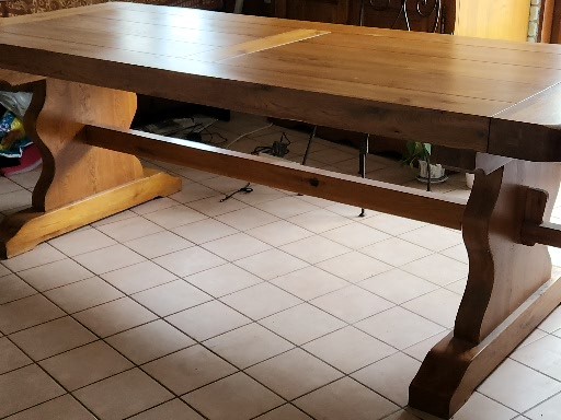 TABLE CH�NE MASSIF 400 �vian-les-Bains (74)
