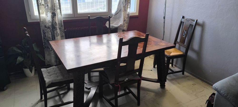 Table en chene massif+ 6 chaises assorties excellent �tat 250 Amiens (80)