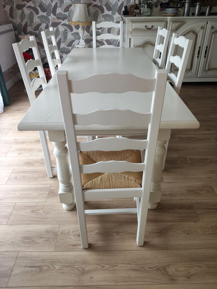Table ch�ne massif blanc 200*86 + 6 chaises 299 Armenti�res (59)