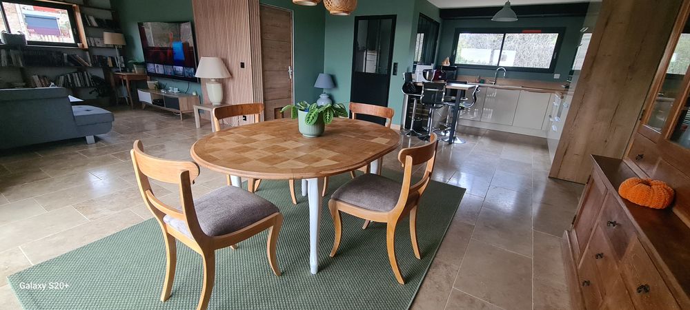 Table en ch�ne 400 Boutenac (11)