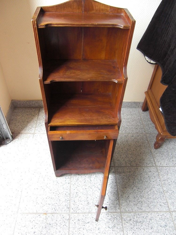 Table de chevet fin 18i�me 150 Ingr� (45)